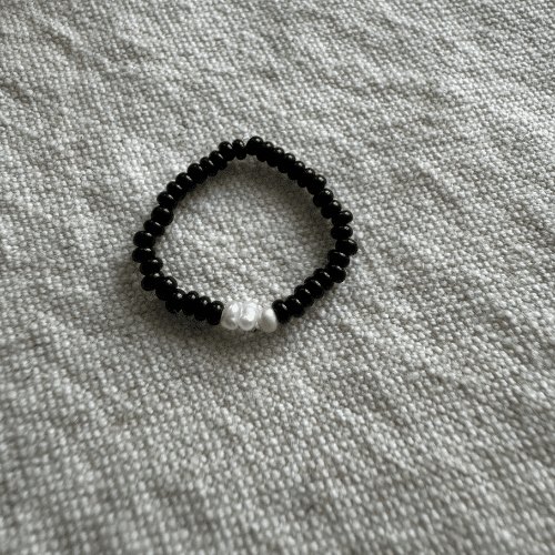 Steinperlenring 'Black Pearl'