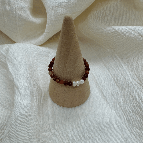 Steinperlenring 'Red & White Sea'